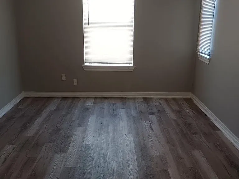 1008 E Arkansas St — Photo 10