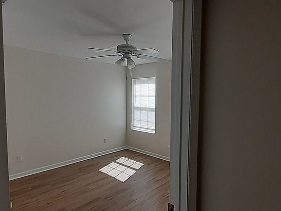 3rd image of 100 Cochise St