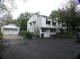 2601 Elliott Ave, Willow Grove, PA 19090