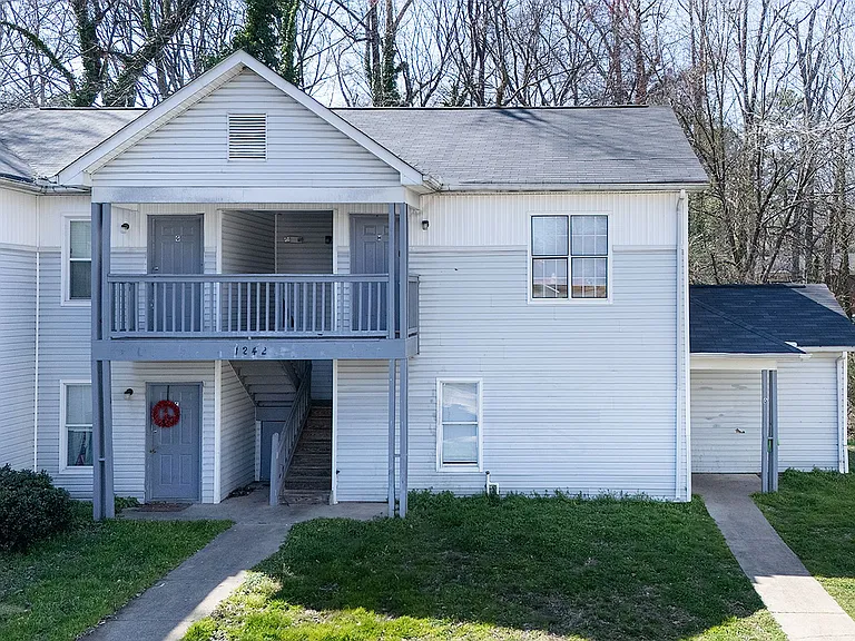 1234 Saratoga Dr — Photo 9