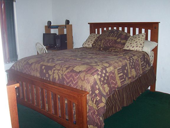 3rd image of 417 Wilson Ave