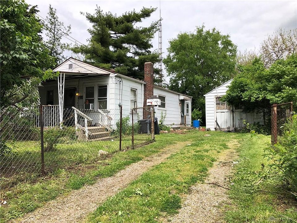 2nd image of 1418 Darwin Ave