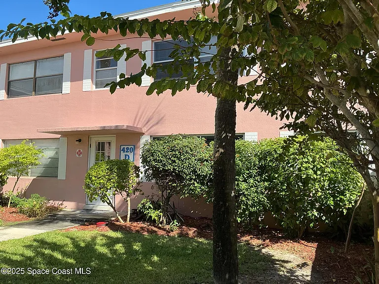 420 Monroe Ave #D202 — Photo 5