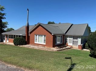 1214 Enola Rd, Morganton, NC 28655