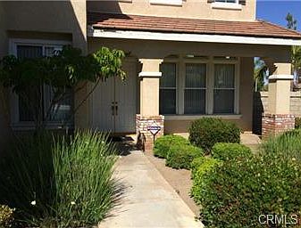 2nd image of 985 Hyde Park Ct