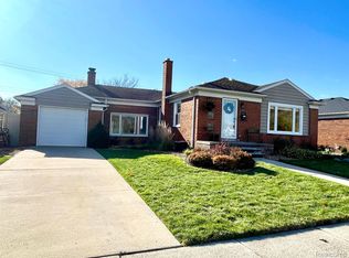 18621 Philomene Blvd, Allen Park, MI 48101