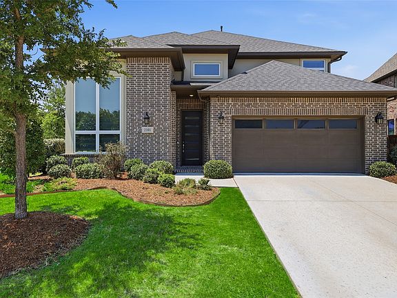 2nd image of 2101 Hebert Ct