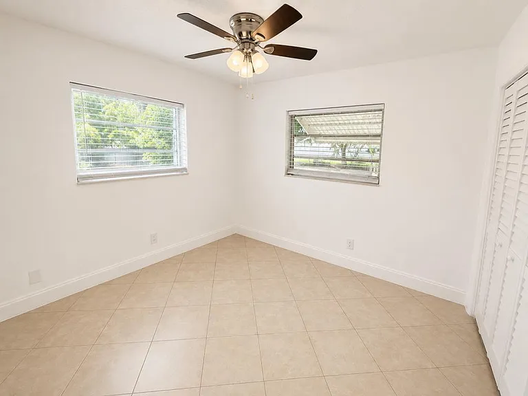 11480 Tara Dr — Photo 13