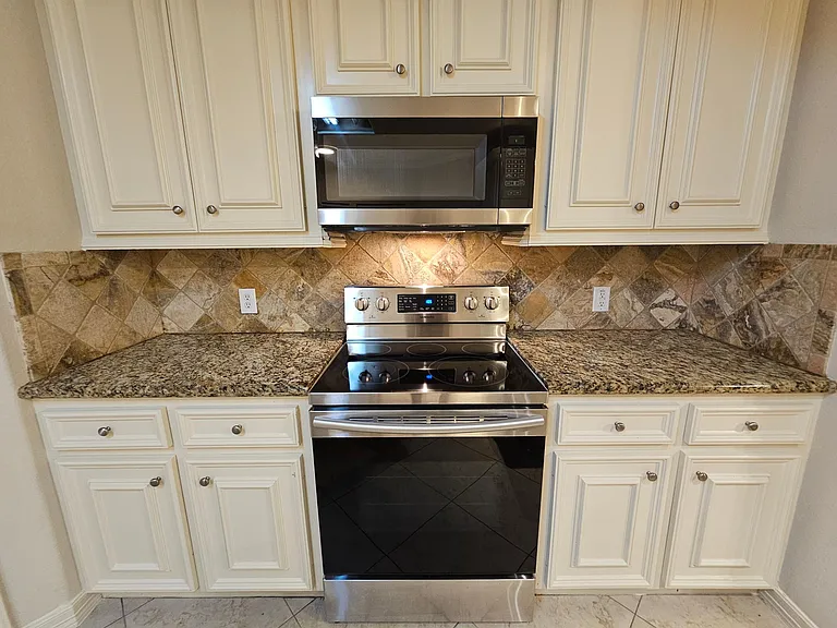 503 Birdsong Dr — Photo 16