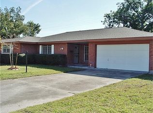 819 Twinbrooke Dr, Houston, TX 77088