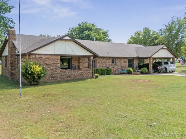 855 E Lowry Rd, Claremore, OK 74017