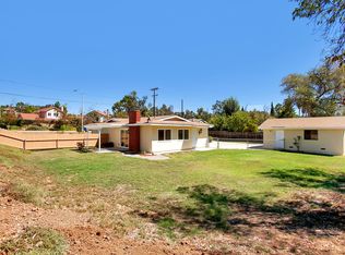 2015-17 W El Norte Pkwy, Escondido, CA 92026