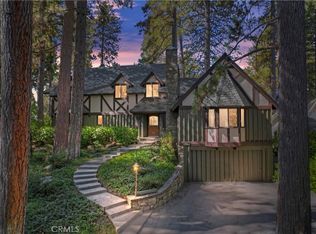 462 Sky View Ridge Dr, Lake Arrowhead, CA 92352