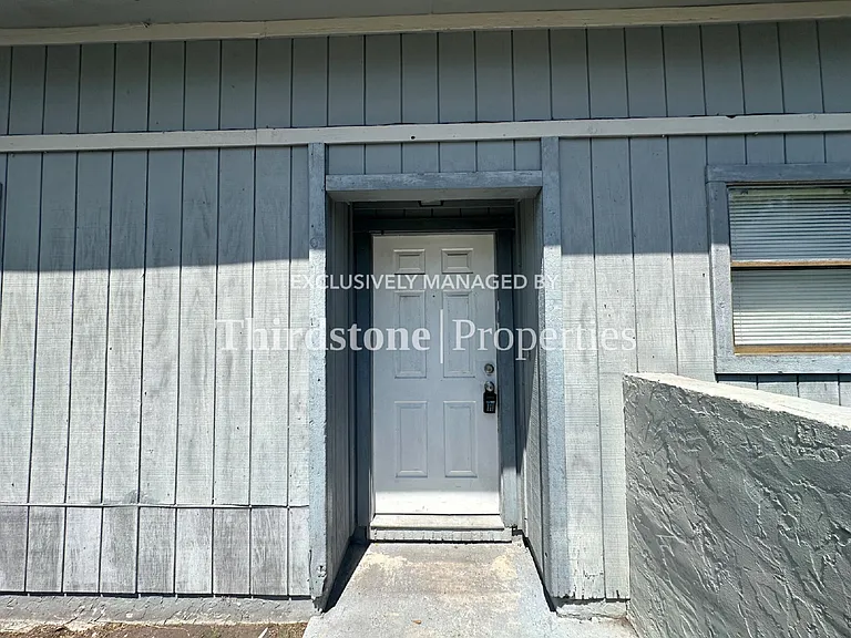 7611 Indian Lakes Dr #2 — Photo 24