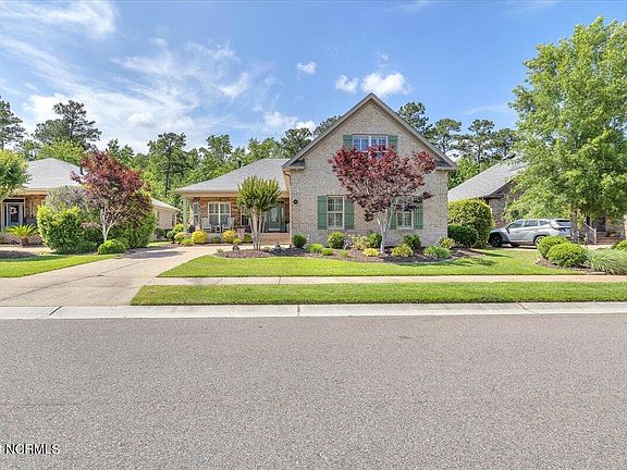 4th image of 2488 Belshaw Drive