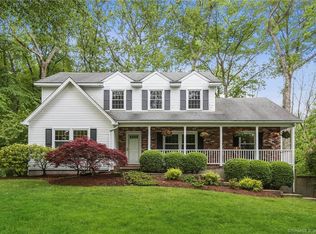 15 Starr Ln, Bethel, CT 06801