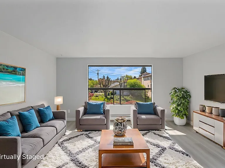 Highline Villas - Renovated 1-Bedroom Apartment | Steps from Downtown Burien — Photo 35