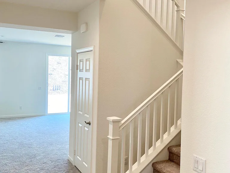 7810 Sunny Gulch Ct — Photo 9