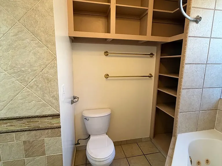 625 E Wilmington Ave — Photo 19