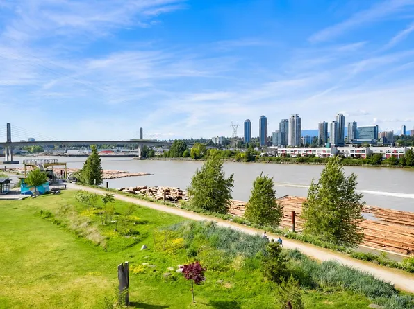 10033 River Dr #511, Richmond, BC V6X 1Y8
