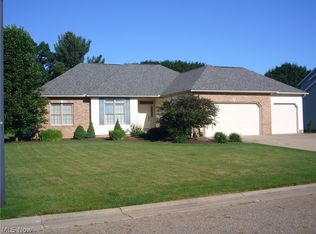 5679 Alcorn Ave, Louisville, OH 44641