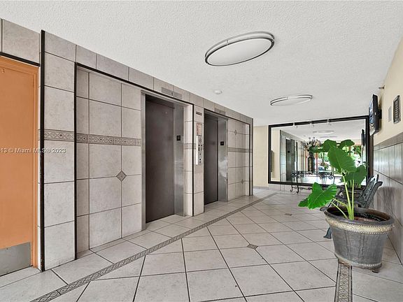 3rd image of 9688 Fontainebleau Blvd APT 201