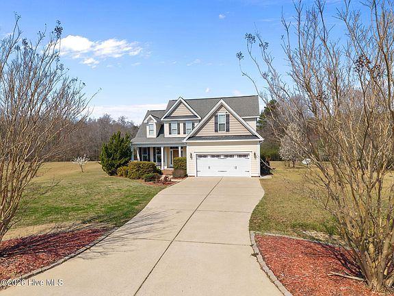 2nd image of 206 Winged Foot Drive