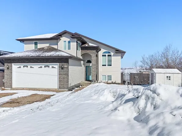 102 S Hill Ave, Cut Knife, SK S0M 0N0