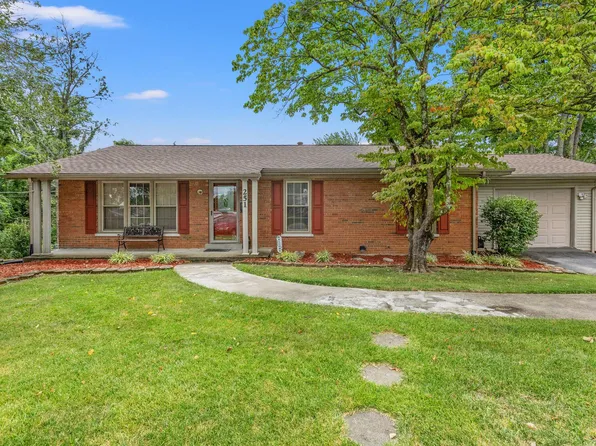 251 Coldstream Dr, Frankfort, KY 40601