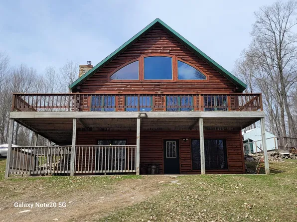 2876 Columbus Lake Rd, Eagle River, WI 54521