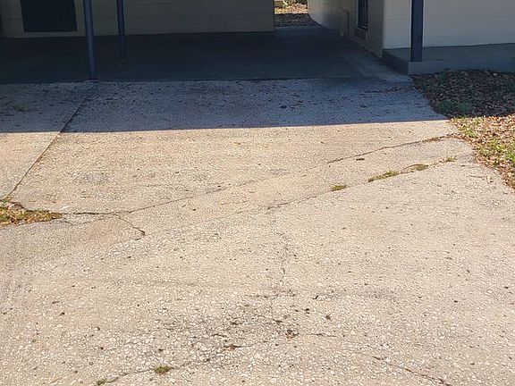 3rd image of 2322 W Texas Ave