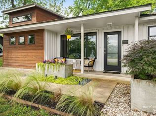 803 SE C St, Bentonville, AR 72712
