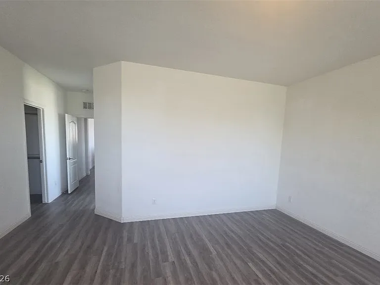 3385 Graceful Orchid St — Photo 16
