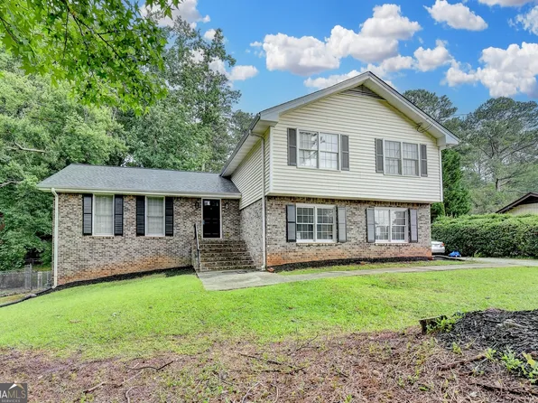 4444 Lisa Way NW, Lilburn, GA 30047