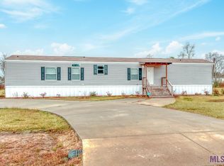32012 Vivian White Rd, Albany, LA 70711