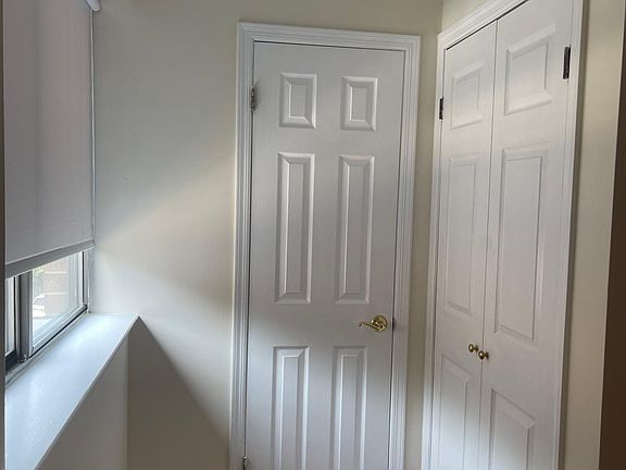 2nd image of 14 Gabriel Dr Floor 2