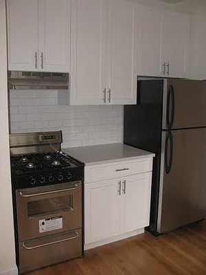 Rented by PMG Real Estate  | media 35