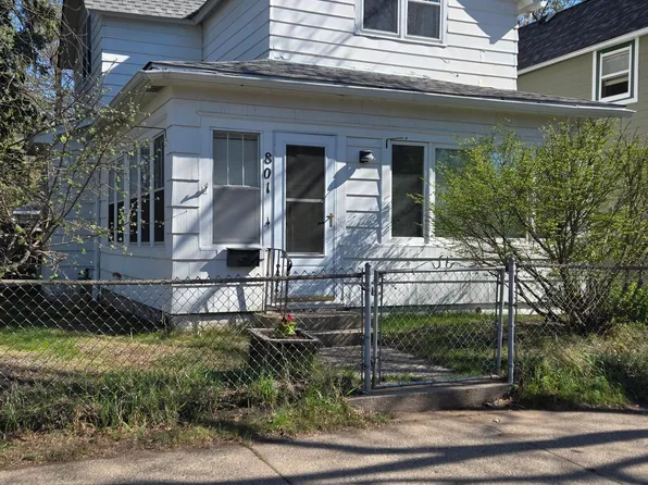 801 26th Ave NE, Minneapolis, MN 55418