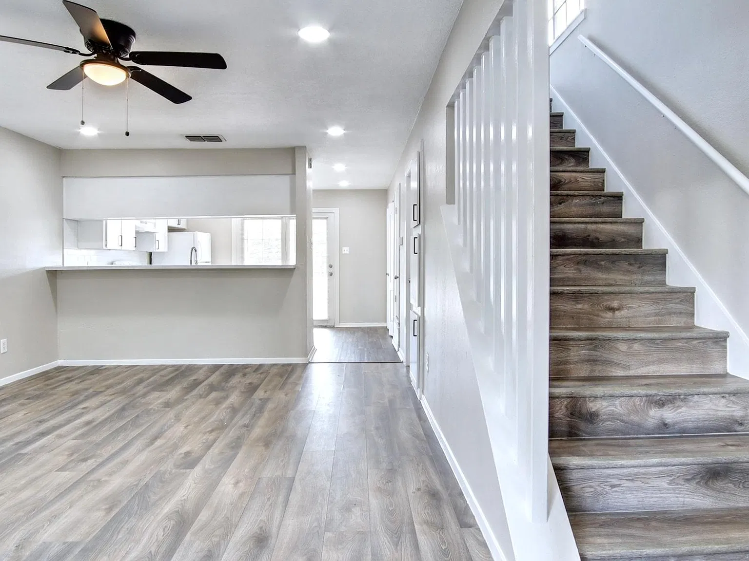 2300 Indigo Lane Arlington, TX 76015 - 1 — Photo 3