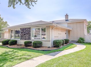 10324 Lockwood Ave, Oak Lawn, IL 60453