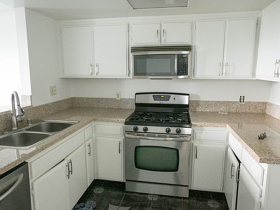 2nd image of 14307 Foothill Blvd Unit C8