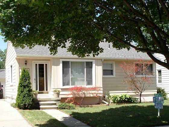 1st image of 3865 Bacon Ave
