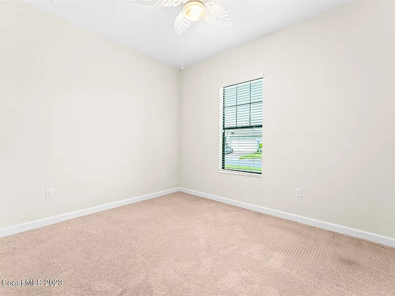 2323 Great Belt Cir — Photo 24