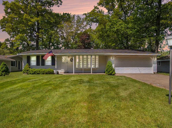 15035 155th Ave, Grand Haven, MI 49417