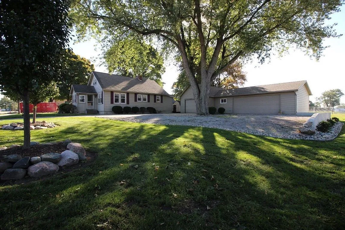 10306 Hosler Rd photo 1
