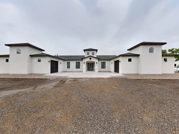 11 Inspiration Dr, Los Lunas, NM 87031