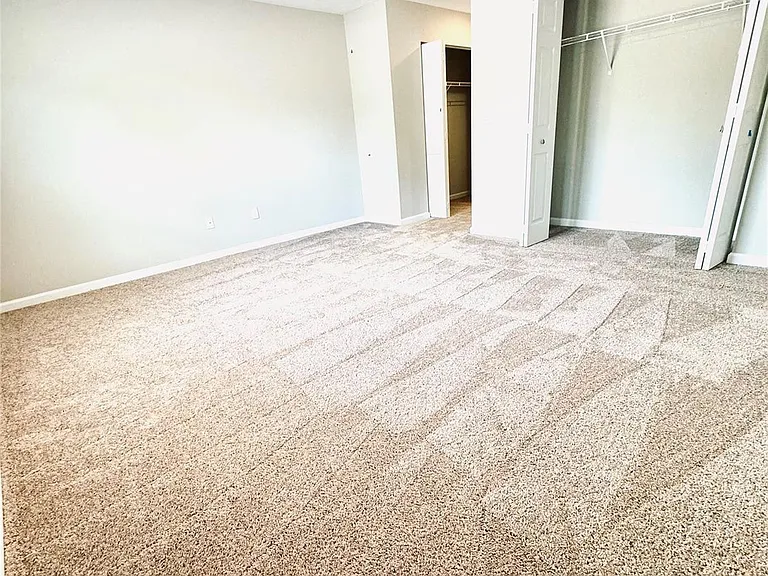 1086 SW Eureka Ave — Photo 22