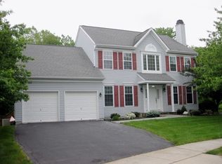 2690 Fawn Ln #15, Warrington, PA 18976