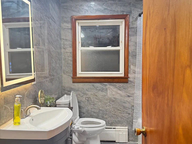 373 Penora St #1 — Photo 10