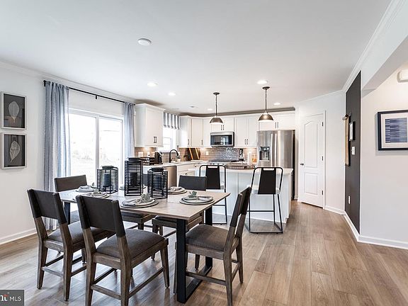 6th image of this home